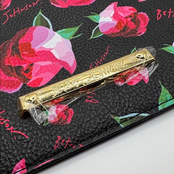 Betsey Johnson Rose Floral Wristlet - Picture 2 of 5